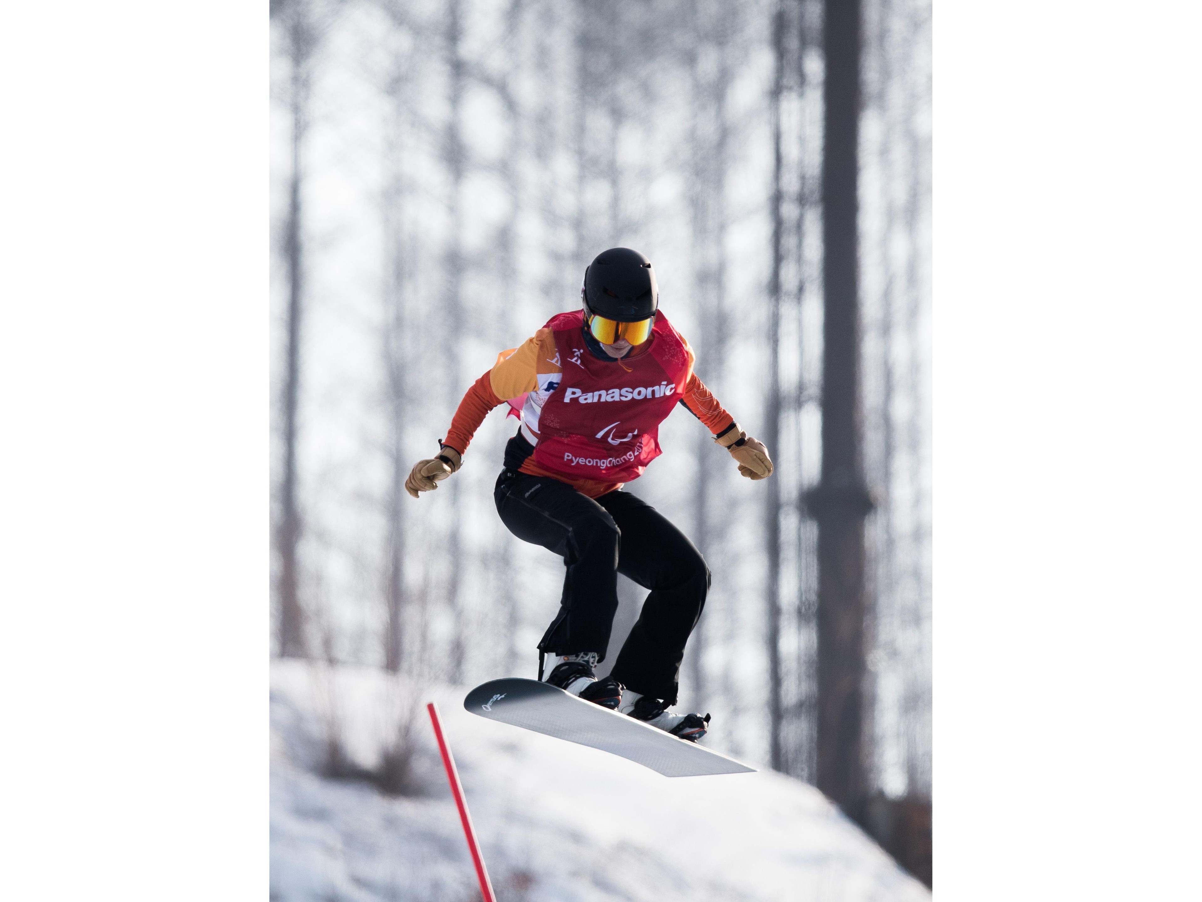 Met pensioen gaan type bescherming Para-snowboardster Mentel wint weer goud [video] | Gooieneemlander